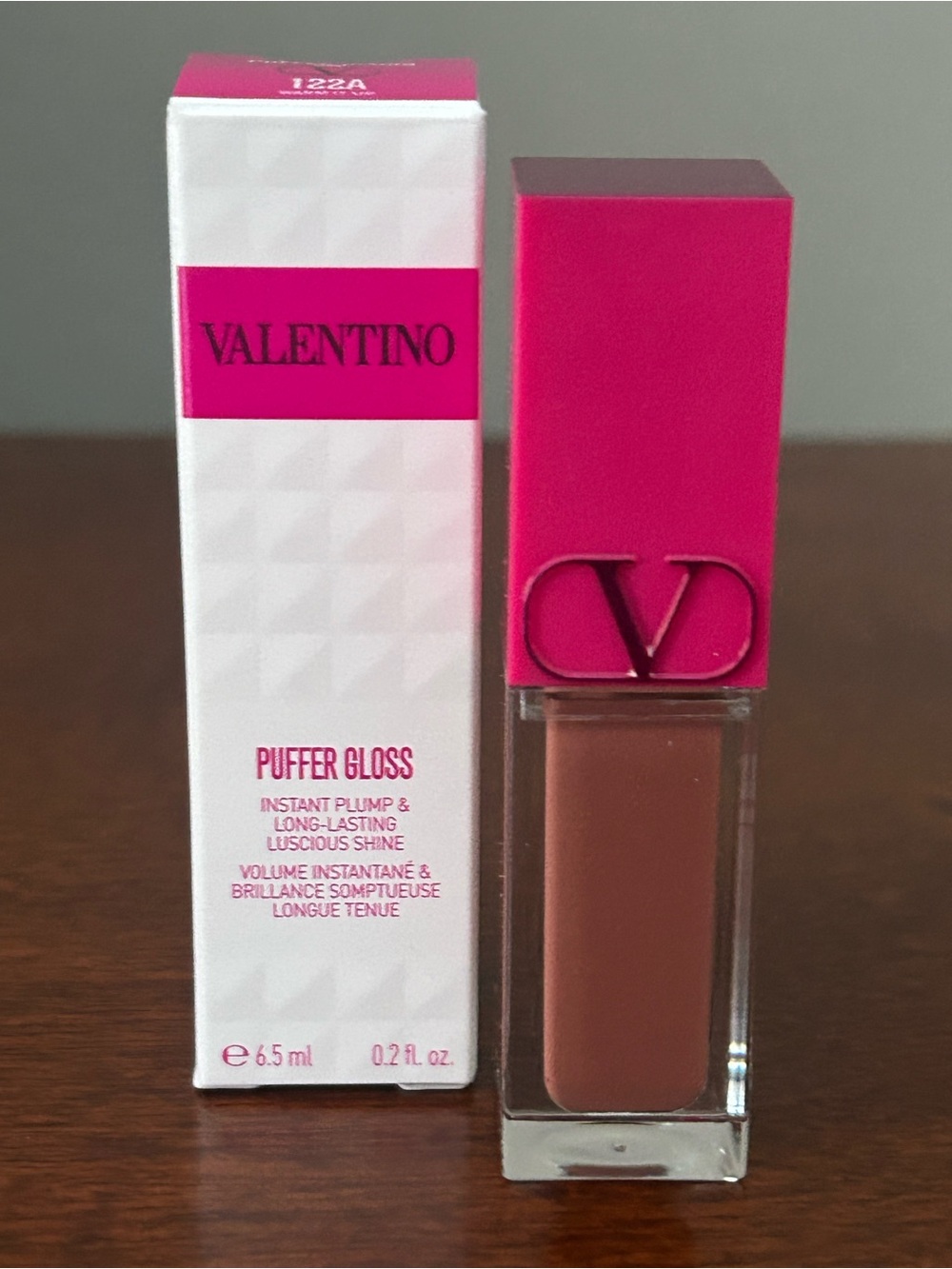 Valentino Lip Puffer Gloss Lip Gloss in shade 122A Warm It Up